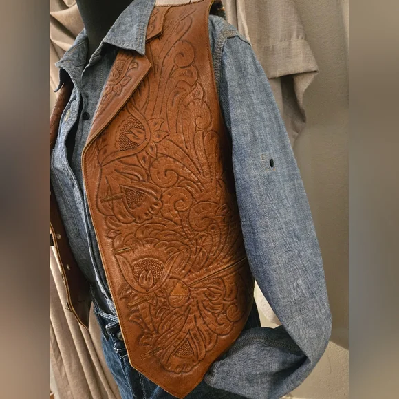Ralph Lauren Country HAND TOOLED Vintage Congac Vest Ca. Late 80s/mid 90s RARE - Picture 2 of 16